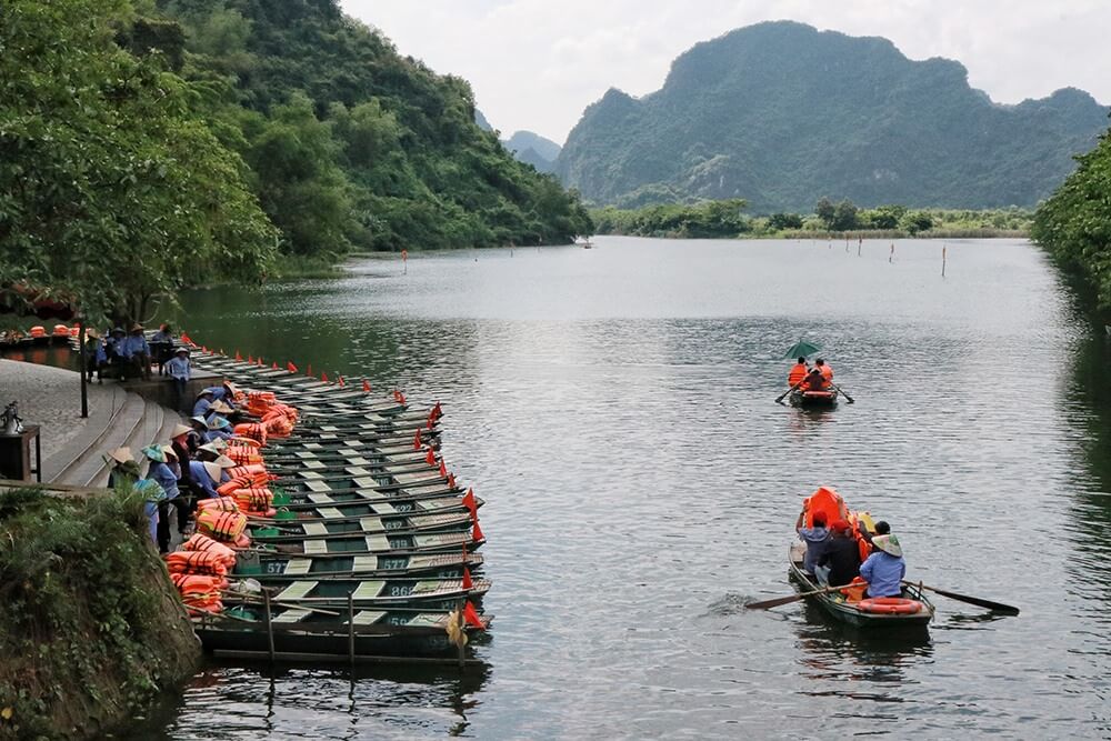 Bến đò Tràng An