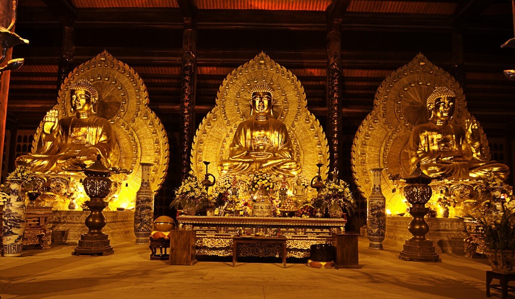 Tại Chùa Bái Đính có tượng Phật bằng đồng dát vàng lớn nhất trong khu vực châu Á
